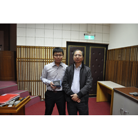 講題:產業變動與個人競爭力分享-以面板業為例 主持人/指導教授:薛顯宗老師。講者為本系博士班畢業系友(93入學;96畢業)。