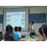 當天參訪人員:
Prof. M. Okayasu
Prof. Y. Lee (wear resistance)
Mr. S. Wu (casting technology)
Mr. S. Tomida (phase transformation)
Mr. K. Bamba (PZT ceramic)
Mr. T. Muranaga (mechanical properties of Mg and/or Cu alloys) Mr. N. Sahara (composite Al alloys)
主持人:曾文甲老師