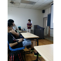 黃筠喬學姐目前就讀UCLA材料系博士班/主持人:呂褔興老師