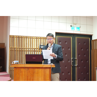 講題:近代半導體產業改變及未來;邀請人/主持人:薛涵宇老師