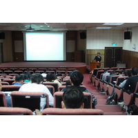 演講題目:Novel Synthesis and Processing for Biomaterials & Green Applications;
主持人/邀請人:林克偉老師